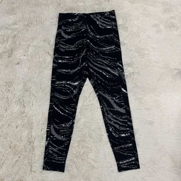 PINK Victoria's Secret Pants - PINK Active Reflective Leggings - NWT (Matching zip-up posted separately)